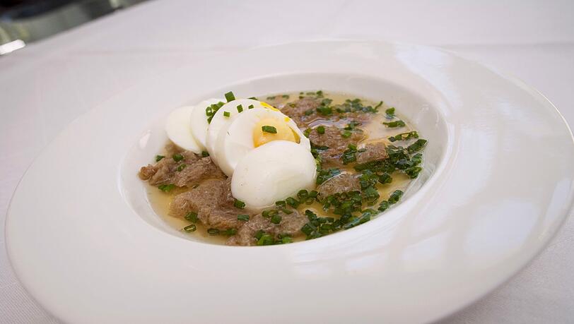 Semmelsuppe mit Ei Semmelsuppe mit Ei