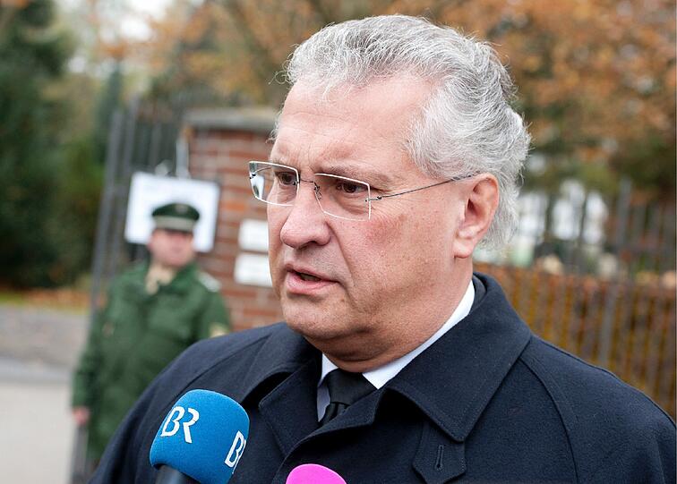 ...und bekundete sein Beileid für den tragischen Tod.