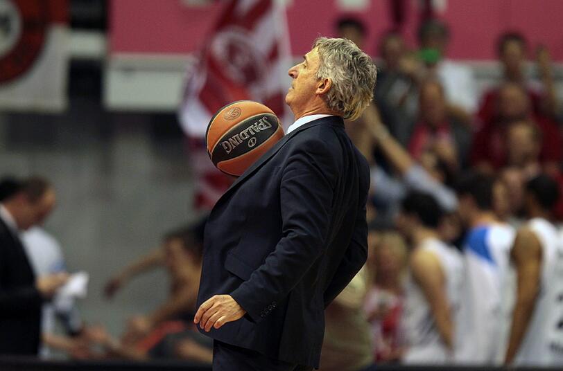 Bayern-Coach Svetislav Pesic ist durchaus zufrieden mit der ersten Euroleague-Saison seines Teams.