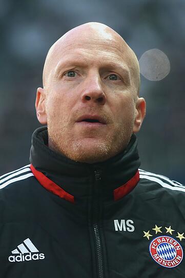 Die Bayern kommen beim 0:3 in Salzburg im letzten Testspiel vor dem Rückrundenstart völlig unter die Räder.