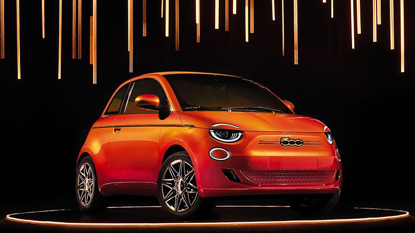 Das von Bvlgari entworfene Showcar B.500 Mai Troppo (niemals zu viel) ist als "glänzende Hommage an Luxus und Schönheit" gedacht.