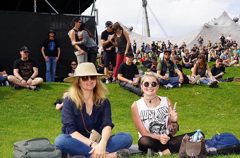 Die Bilder vom ersten Tag des Rockavaria Festivals 2016 im Münchner Olympiapark.