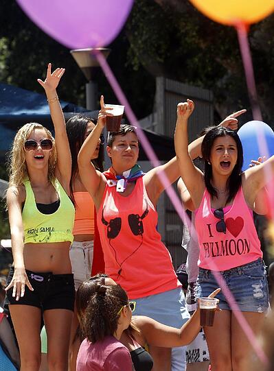 Bilder von der "Gay-Parade": So bunt ist Tel Aviv!