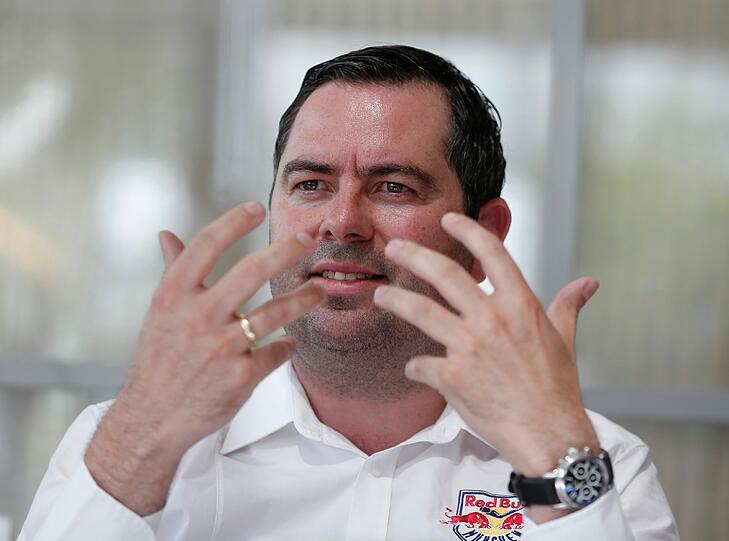 EHC-Manager Christian Winkler.