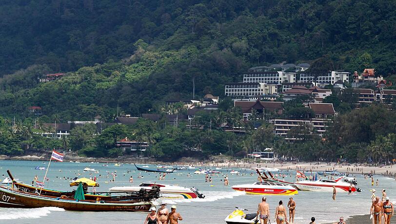 Der russische Geheimdienst warnt vor IS-Anschlägen in Thailand. Mögliches Ziel ist die Ferieninsel Phuket. Der russische Geheimdienst warnt vor IS-Anschlägen in Thailand. Mögliches Ziel ist die Ferieninsel Phuket.