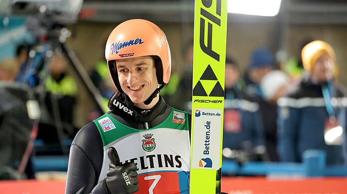 Skispringer Karl Geiger.