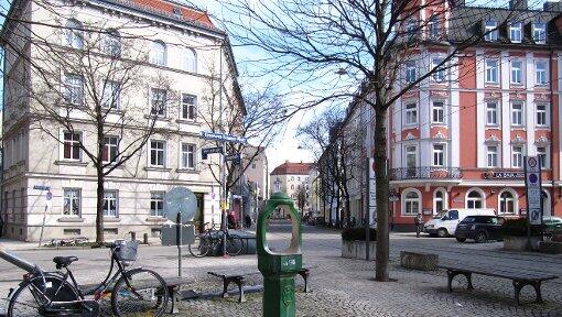 Idyllisch wohnen in Haidhausen, zum Beispiel am Genoveva-Schauer-Platz. Idyllisch wohnen in Haidhausen, zum Beispiel am Genoveva-Schauer-Platz.