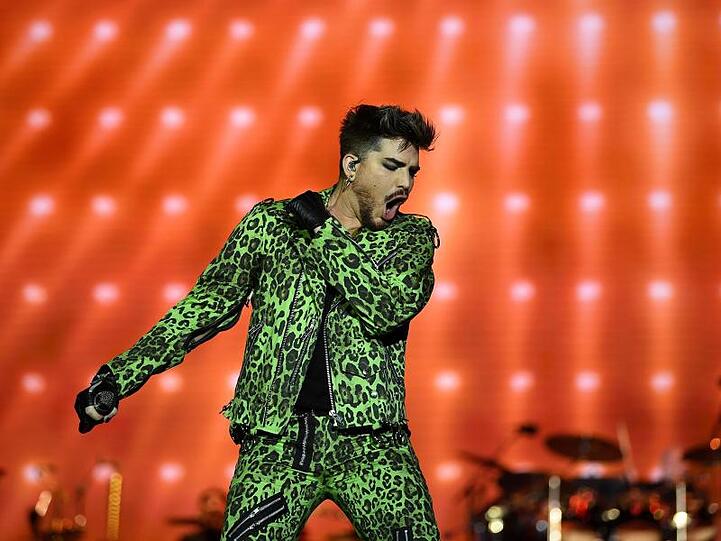 Adam Lambert ist auch als Frontmann der Rockband Queen unterwegs.