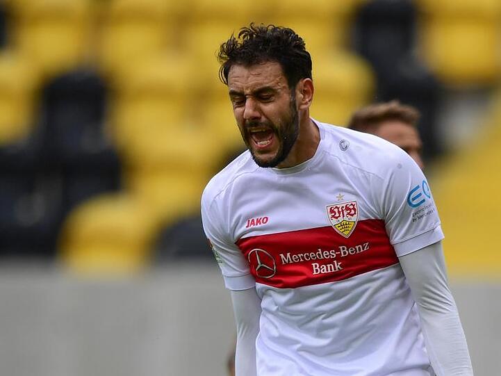 Stuttgarts Hamadi Al Ghaddioui freut sich über seinen Treffer zum 1:0 gegen Dynamo Dresden.