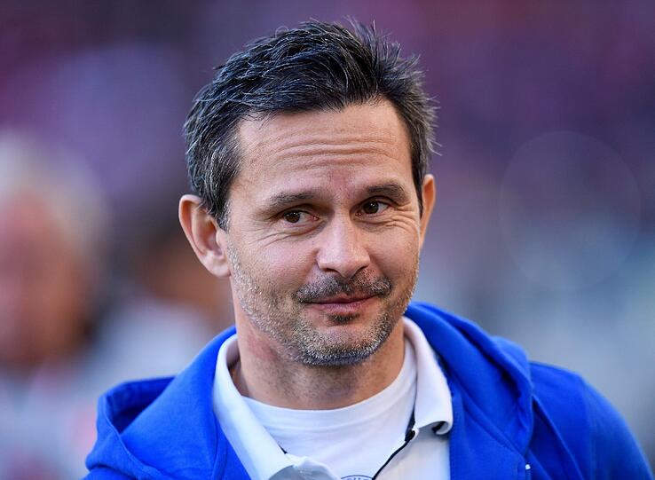 Vor dem Pokal-Duell mit dem FC Bayern schwelgt Darmstadt-Trainer Dirk Schuster in Erinnerungen.