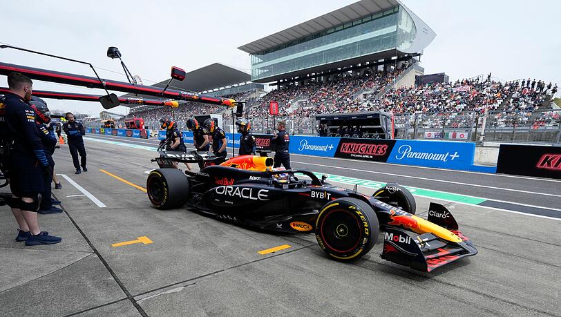 Red Bull-Pilot Max Verstappen zeigt auch in Suzuka seine Stärke.