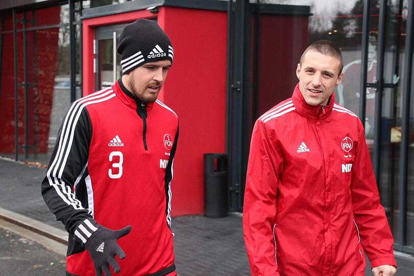 Gute Laune trotz trüben Himmels bei den Club-Spielern.
