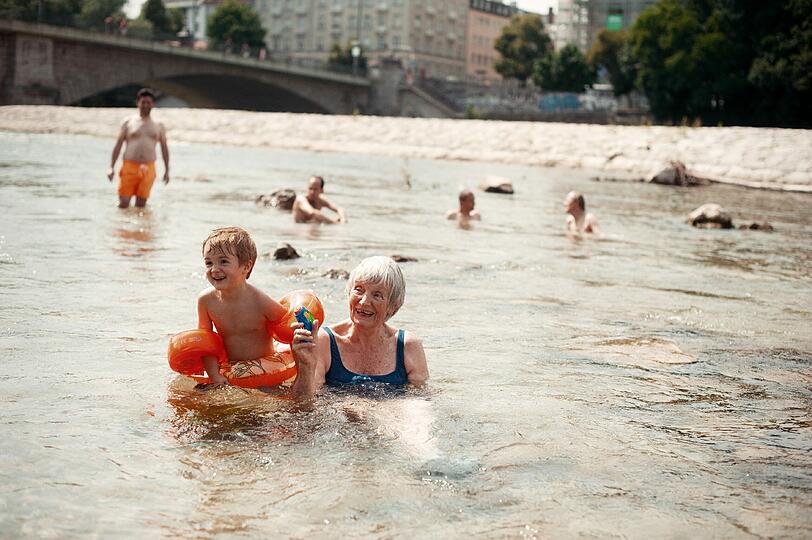 So lustig war der BIG JUMP am Sonntag. Die Bilder!
