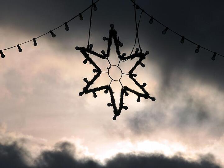 In Deutschland überwiegen vielerorts dichte Wolken.