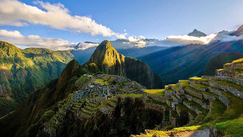 Cusco liegt nahe der sagenumwobenen Inkaruine Machu Picchu.