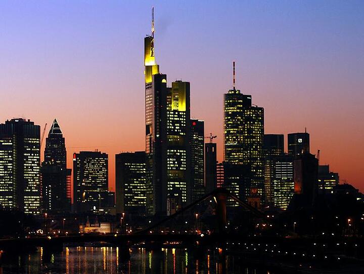 Die Skyline der Banken- und Finanzmetropole Frankfurt