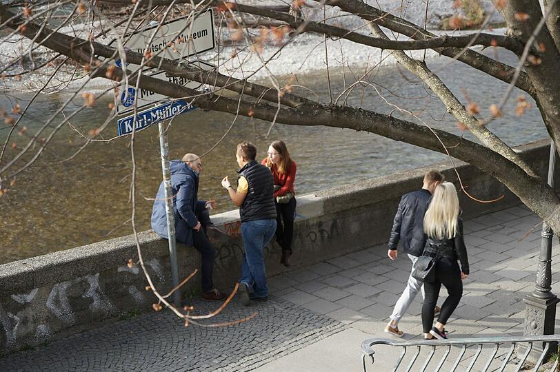 So genießen die Münchner das herrliche Frühlingswetter am Wochenende.