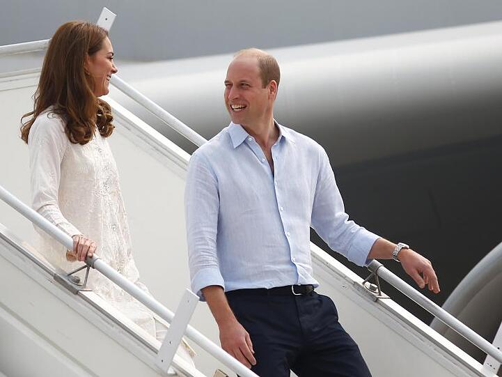 Ankunft in Lahore: Prinz William und Herzogin Kate.