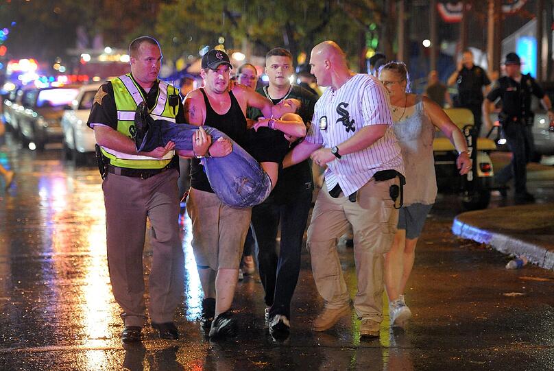 Das Bühnendach knickt einfach ein: In Indianapolis starben vier Menschen bei einem Musik-Festival, 40 Personen wurden verletzt