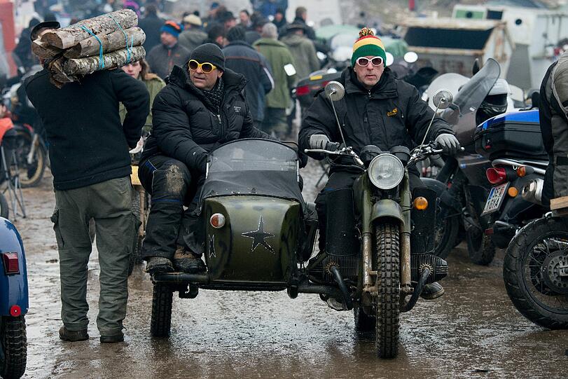 Am Wochenende treffen sich wieder Tausende Biker aus ganz Europa zum Elefantentreffen im Bayerischen Wald. Wie's da zugeht? Hier die Bilder vom letzten Jahr.