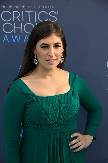 Mayim Bialik