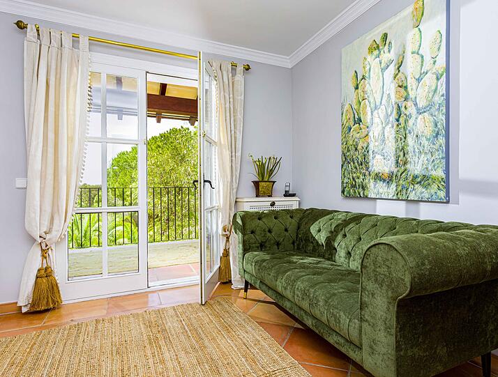 Guido Maria Kretschmer lebte 22 Jahre lang auf Mallorca. Jetzt steht seine Designer-Villa für 1,7 Millionen Euro zum Verkauf.