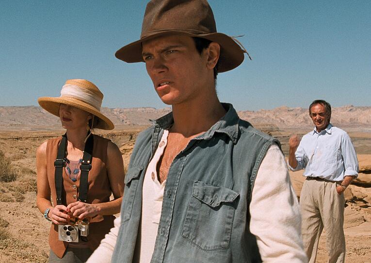 River Phoenix starb 1993 mit 22 Jahren vor einem Nachtblub an einer Überdosis Rauschgift. Sein Bruder Joaquin musste dabei zuschauen.