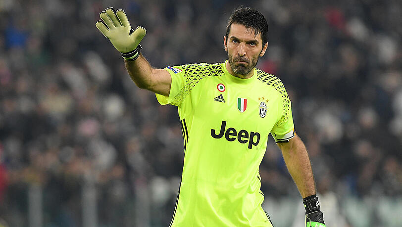 Ginaluigi Buffon im Trikot seines Vereins Juventus Turin. Ginaluigi Buffon im Trikot seines Vereins Juventus Turin.