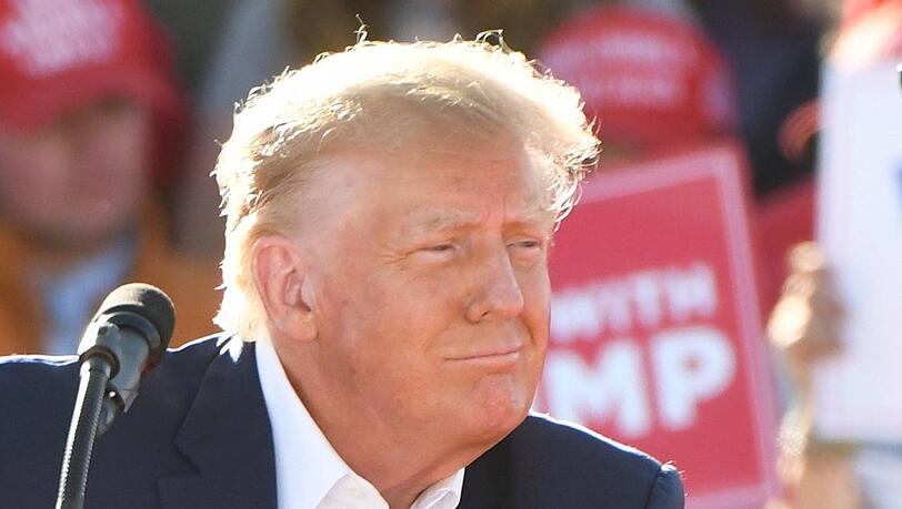 Donald Trump wird sich vor einem Strafgericht verantworten müssen.