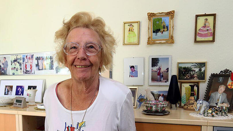 Ruth Stefan in ihrem Zimmer. Die 89-Jährige ist eine der ersten Bewohnerinnen des Hauses. 120 Plätze gibt es insgesamt.