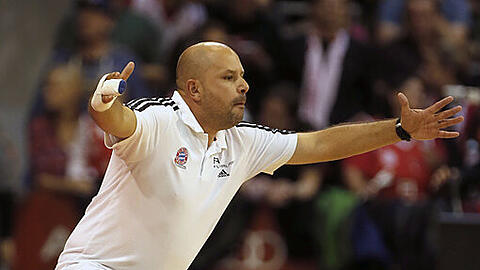 &bdquo;Ich würde lügen, wenn ich sage würde, dass ich keinen Druck verspüre&ldquo; sagt der neue Head-Coach der FC Bayern Basketballer Yannis Christopoulos vor dem BBL-Auftakt am Mittwoch im Audi Dome gegen die EWE Baskets Oldenburg.