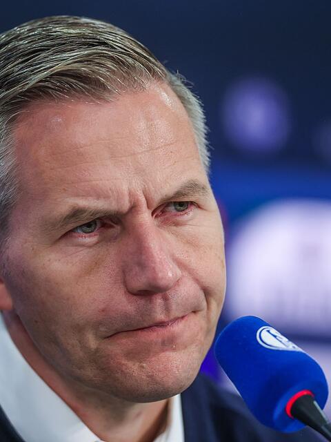Kann sich Playoffs um den Titel gut vorstellen: Schalkes Aufsichtsratsboss Axel Hefer. (Archivbild)