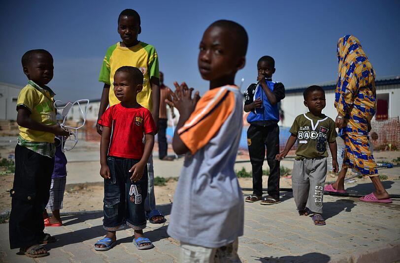 Der Flüchtlingsstrom aus Afrika hält an: Auch viele Kinder begeben sich auf monatelange Odysseen mit ungewissem Ausgang.