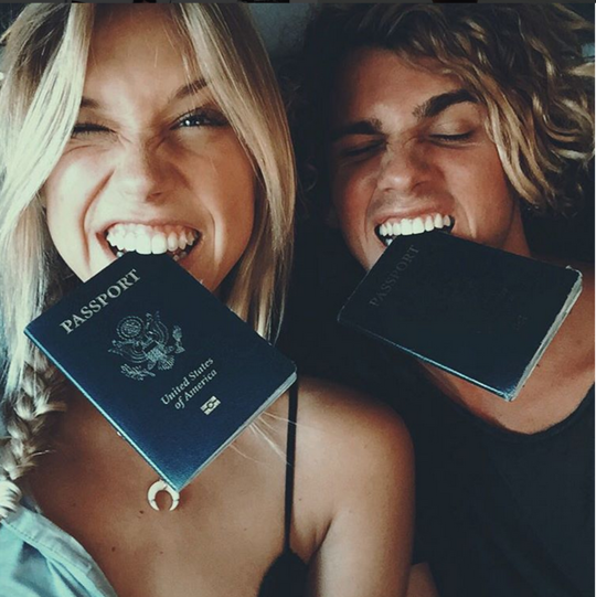 Bei diesen Bildern muss man neidisch werden: Jay Alvarrez und Alexis Ren dokumentieren ihr Leben im Paradies auf Instagram