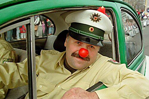 Ein bisschen Spaß versteht die Polizei denn doch