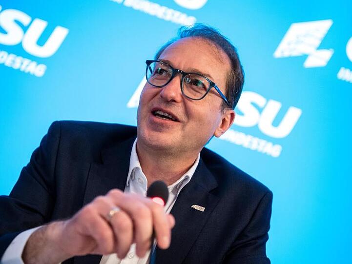 Alexander Dobrindt (CSU) bei einer Pressekonferenz. Foto: Matthias Balk/dpa/Archivbild