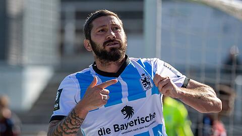 Sascha Mölders lief insgesamt sechs Jahre für den TSV 1860 auf. (Archivbild)