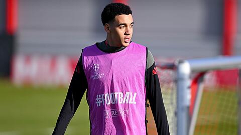 Jamal Musiala beim Abschlusstraining vor dem Eindhoven-Spiel.