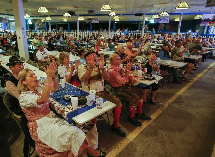 Sehen Sie hier weitere Bilder vom Oktoberfest in Helen.