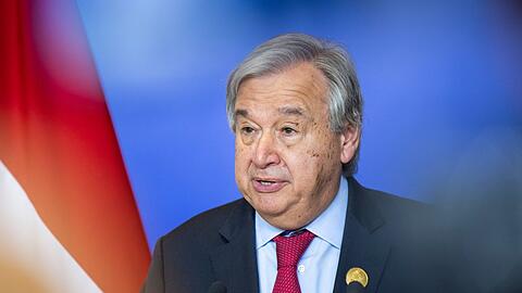 "Mit weit geöffneten Augen in einen größeren Krieg": UN-Generalsekretär António Guterres ist besorgt.