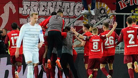 Kaiserslautern setzte sich in Saarbrücken durch und steht zum achten Mal im Pokal-Finale.