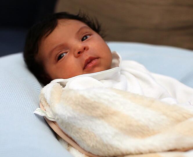 Popstar Beyonce zeigte nun erstmals ihre erste Tochter Blue Ivy, die sie gemeinsam mit Rapper Jay-Z hat.