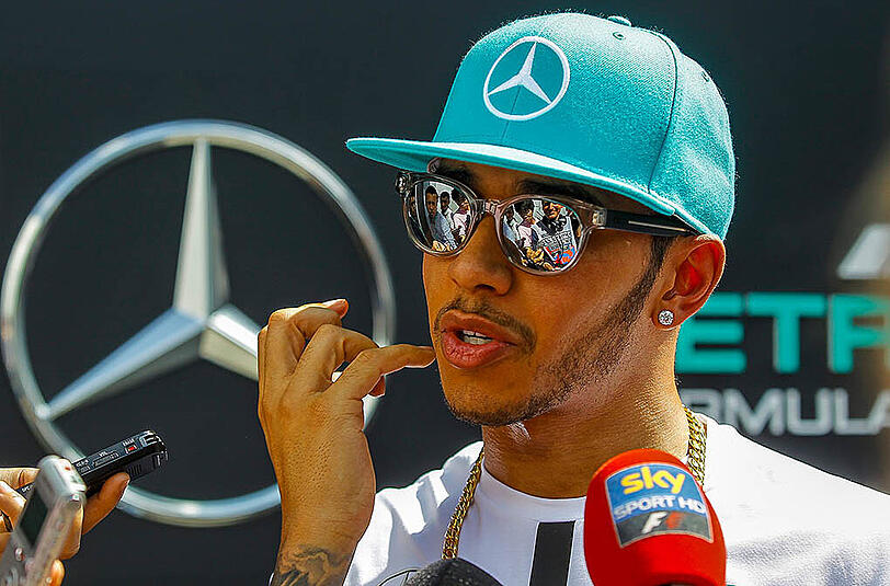 Formel 1-Weltmeister Lewis Hamilton ist stolz auf seinen kleinen Bruder.