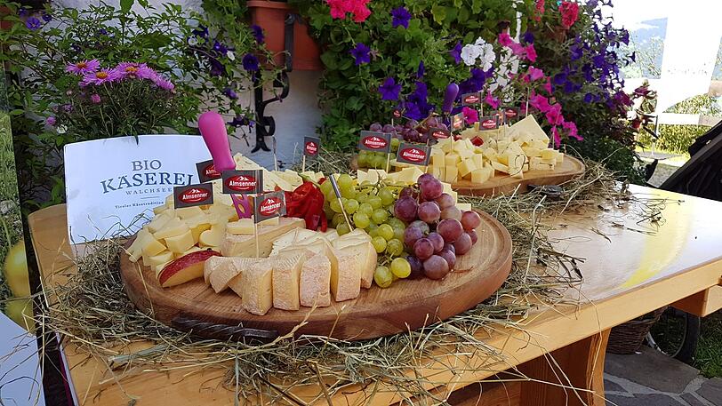 Der Heumilch-Käse ist ein über die Grenzen bekanntes, regionales &bdquo;Schmankerl&ldquo;