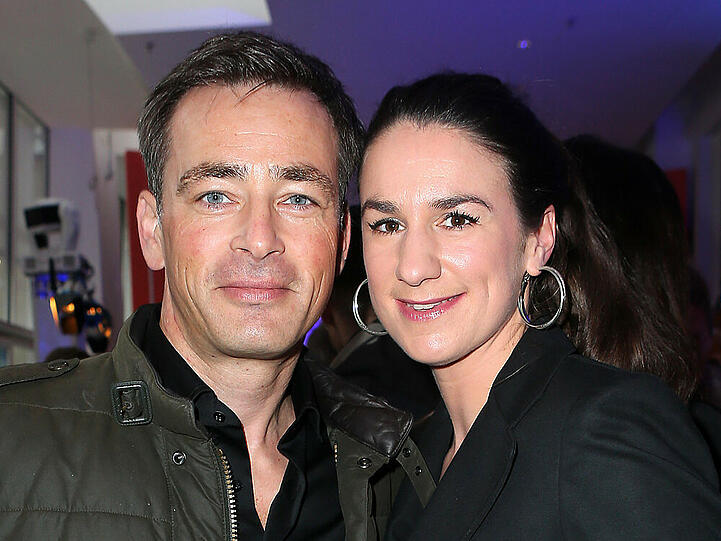 Jan Sosniok und seine Nadine haben endlich geheiratet!