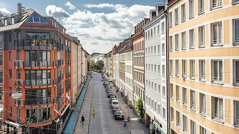 Aus dem Rohr an den Tag: So soll der Glockenbach einem Vorschlag des Münchner Forums zufolge wieder in der Pestalozzistraße fließen.
