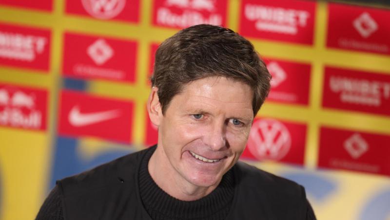Wolfsburgs Trainer Oliver Glasner hat mit seinem Team die Champions League erreicht.