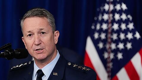 US-Generalstabschef&nbsp;Caine soll Pr&auml;sident Trump vor Risiken eines Milit&auml;reinsatzes im Iran gewarnt haben. (Archivbild)