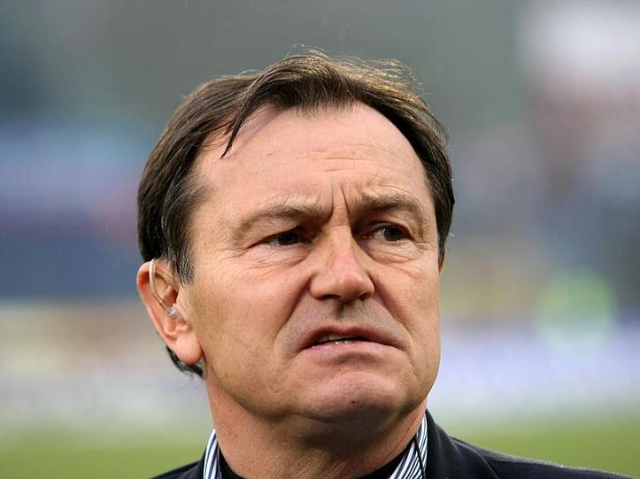 Ex-1860-Trainer Ewald Lienen.