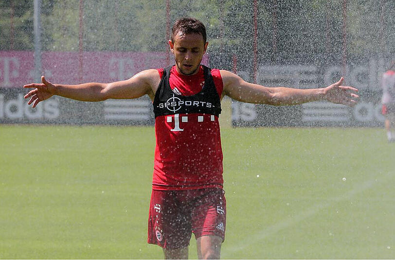 Training bei weit über 30 Grad. Am Samstag schwitzten die Bayern-Stars beim 2. Öffentlichen Training der Vorbereitung. Die Bilder!
